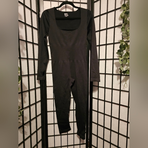 Black Long Sleeve Jumpsuit - Picture 1 of 7